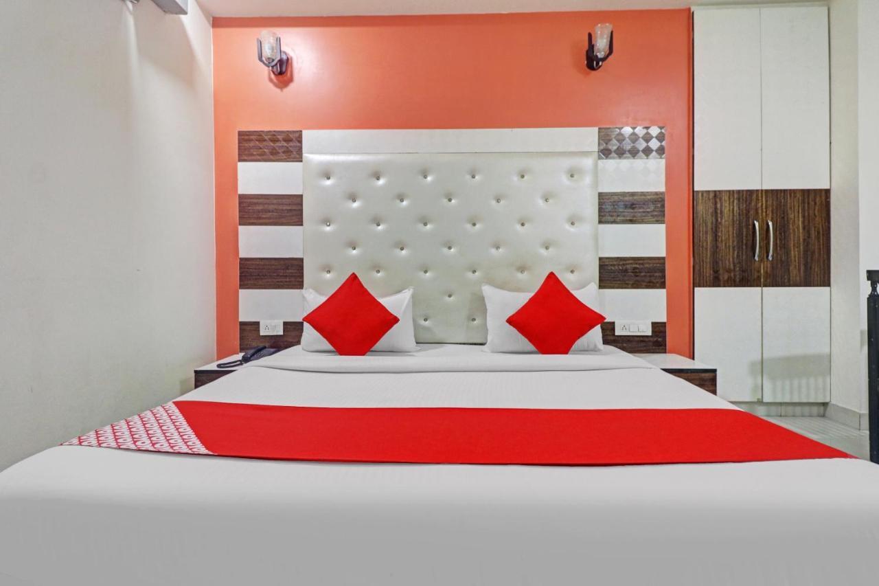 Oyo 12675 Hotel Star Inn New Delhi Exterior photo